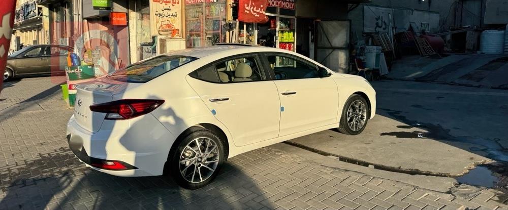 هيونداي النترا